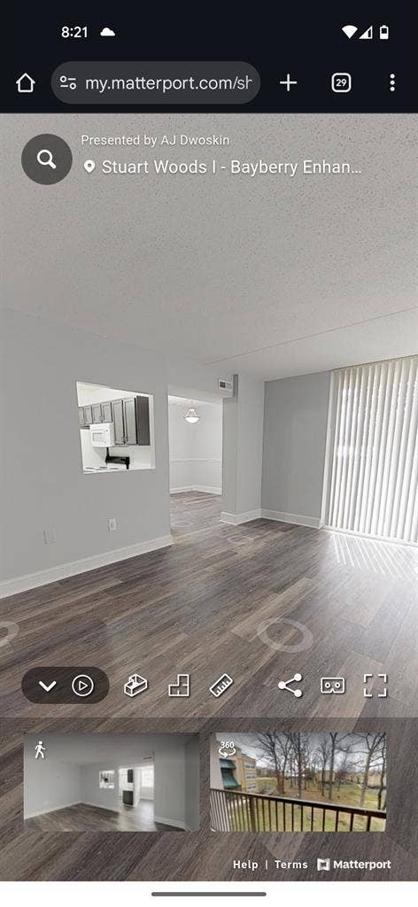 Share an Apartment