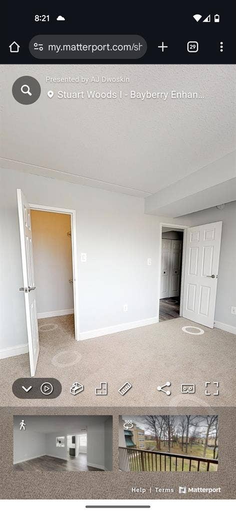 Share an Apartment