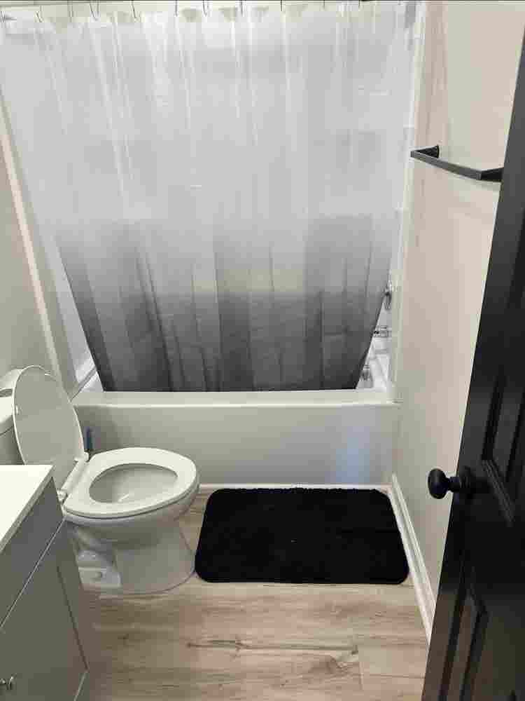 Room for rent- Read Read Read!!!