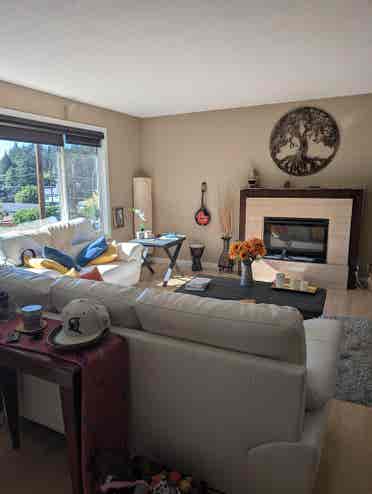 Seeking female roommate