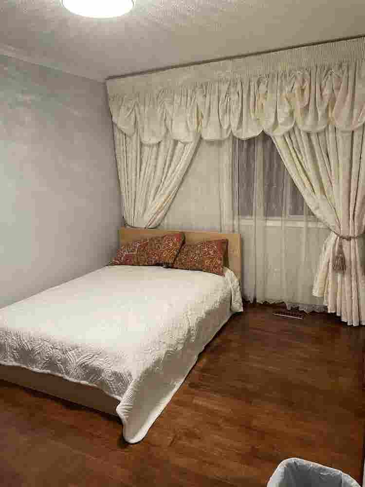 Roomate Wanted.