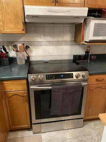 Roomate Wanted.