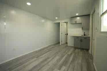 Efficiency para rentar   HIALEAH