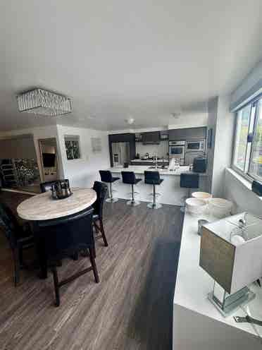 Beverly Hills beautiful apartment
