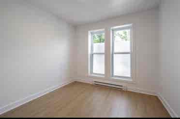 3 bedrooms on The Plateau
