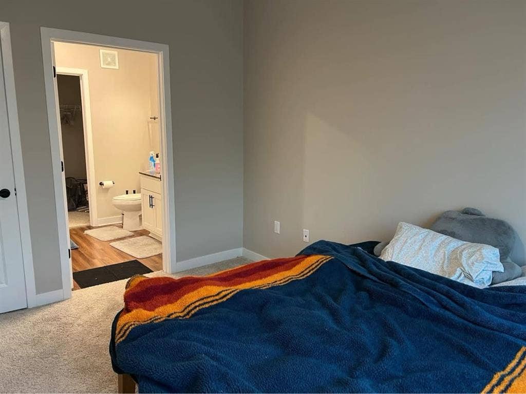 Private Room Available
