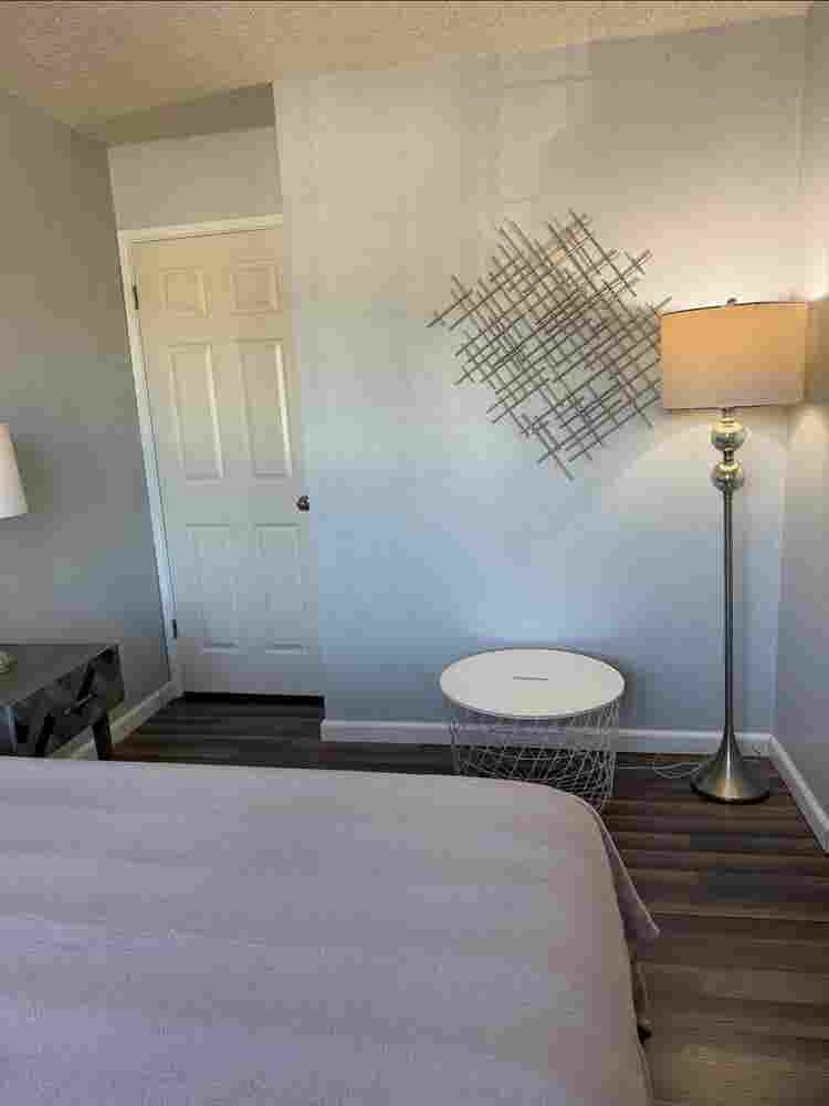 Room for responsible & quiet Female