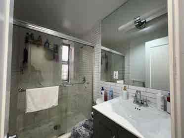 Beautiful Harlem space,  bat