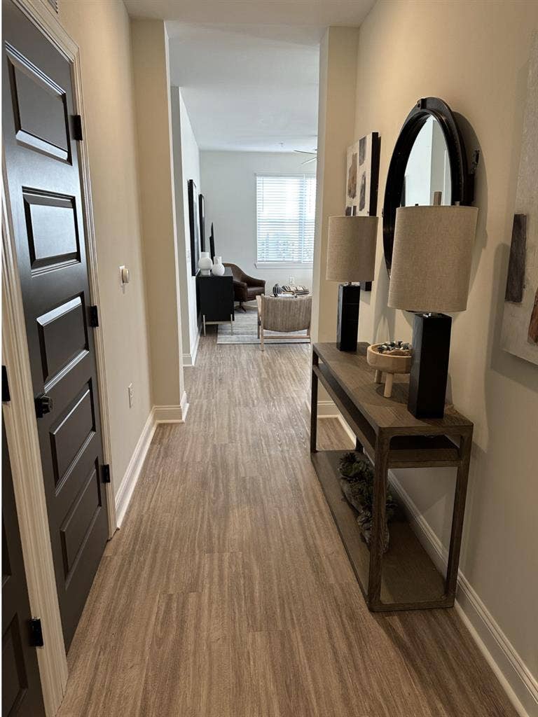 Hill Apartments