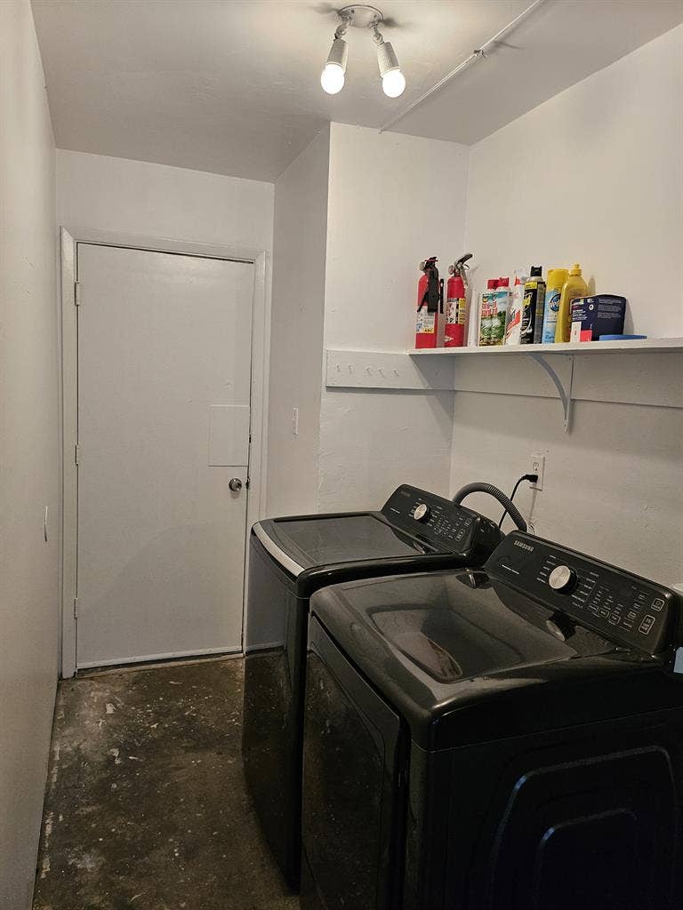 Furnished master Private bathroom