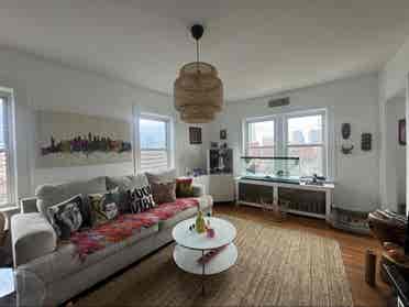 Downtown Stamford CT Room for Rent.