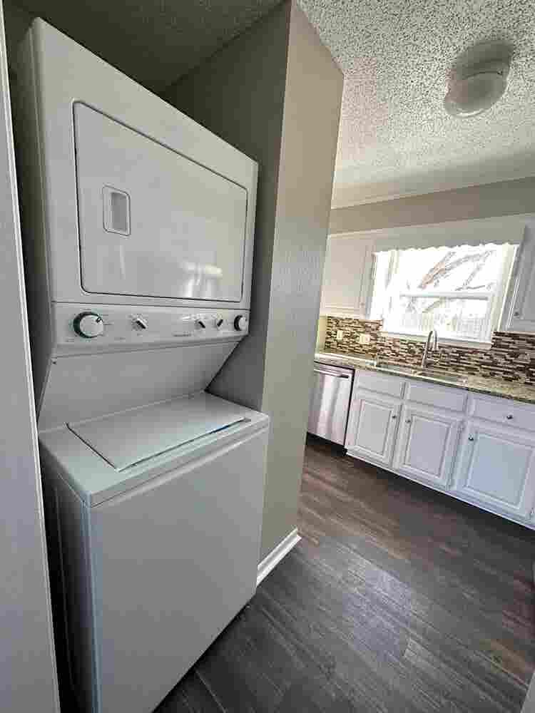 2 bed condominiums apartment rent