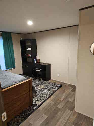 Looking for Roommate - James Island