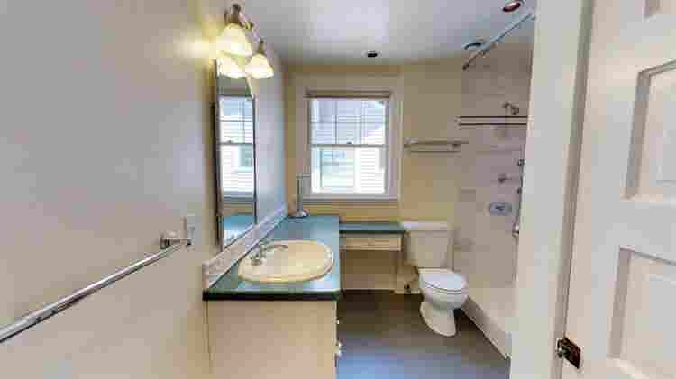 1 BR in Portland