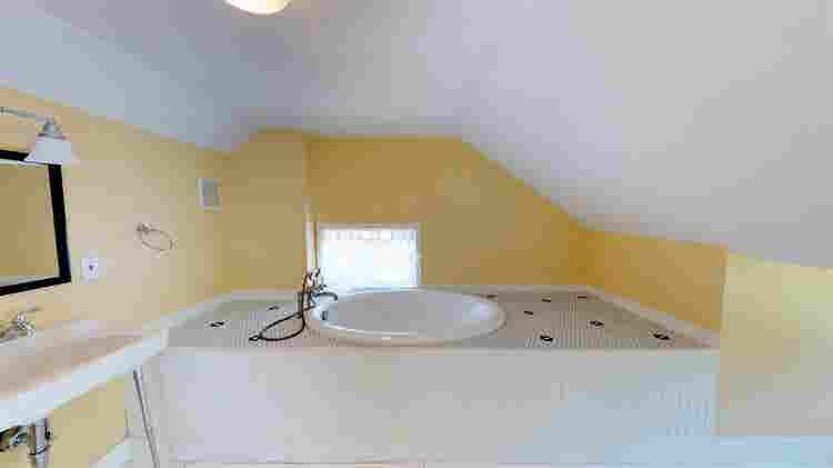 1 BR in Portland
