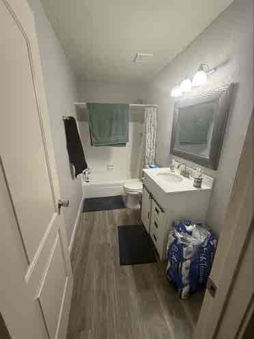 Close to
 ASU, utilities included
