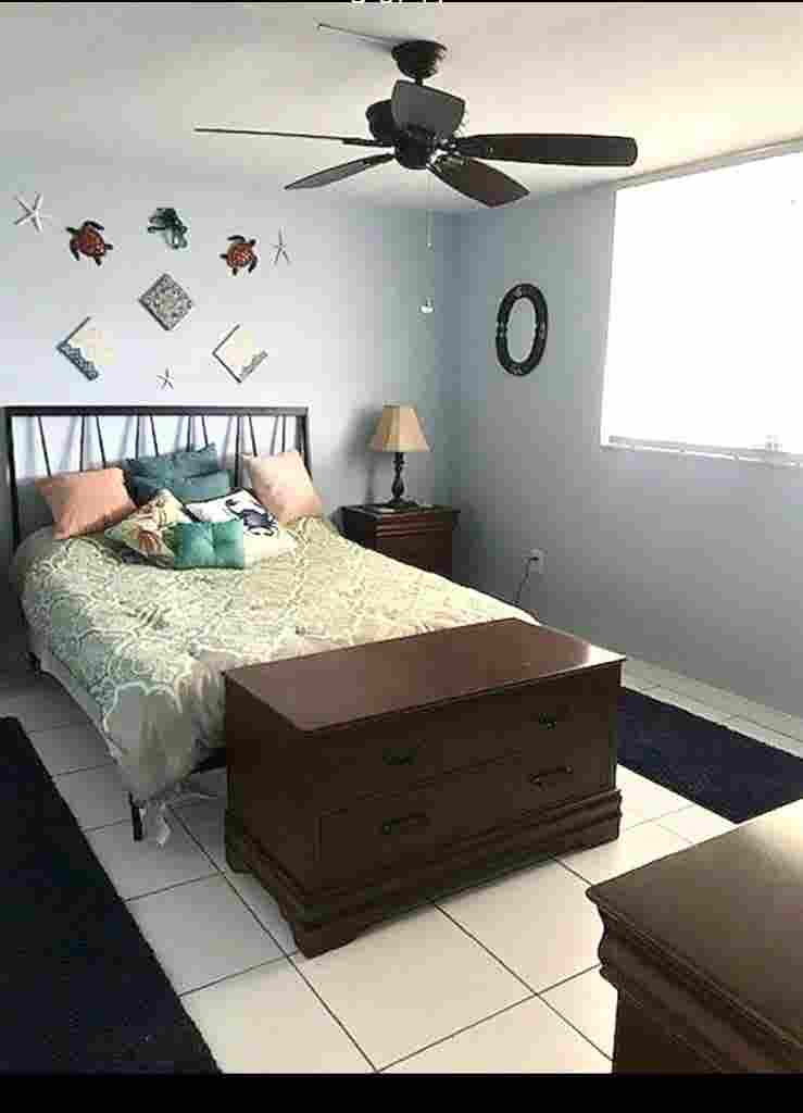 Spacious Canal Front Penthouse Apt