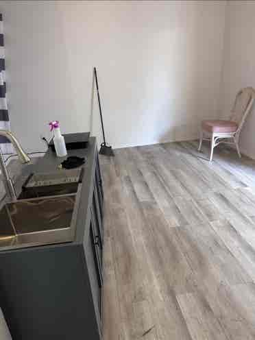 Efficiency for Rent