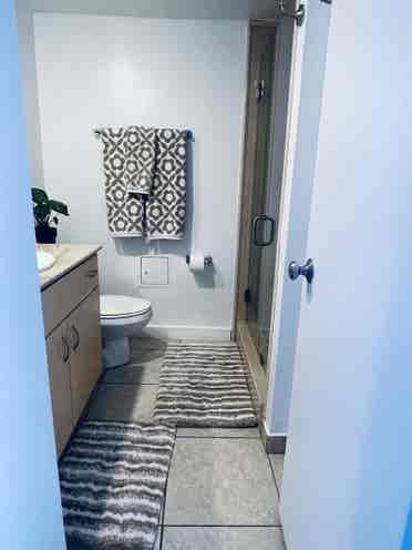 Private Room For Rent-Miami Beach