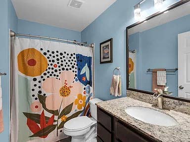Filling two rooms. Pool/No HOA