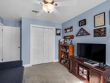 Filling two rooms. Pool/No HOA