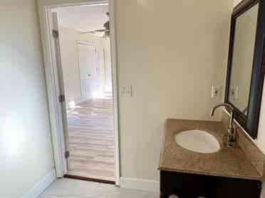 Private Studio Room – Full Kitchen