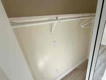 Private Studio Room – Full Kitchen