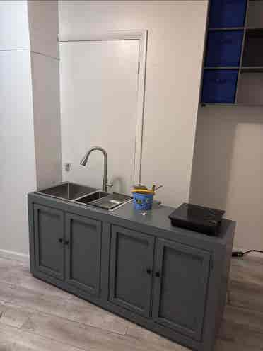 Efficiency room for rent