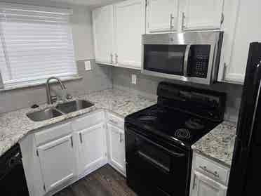 Roommate Wanted - Rent Flexible