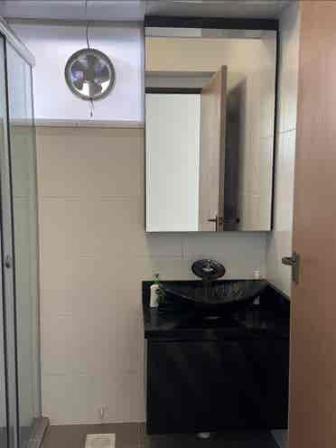 Single room for rent at Singapore