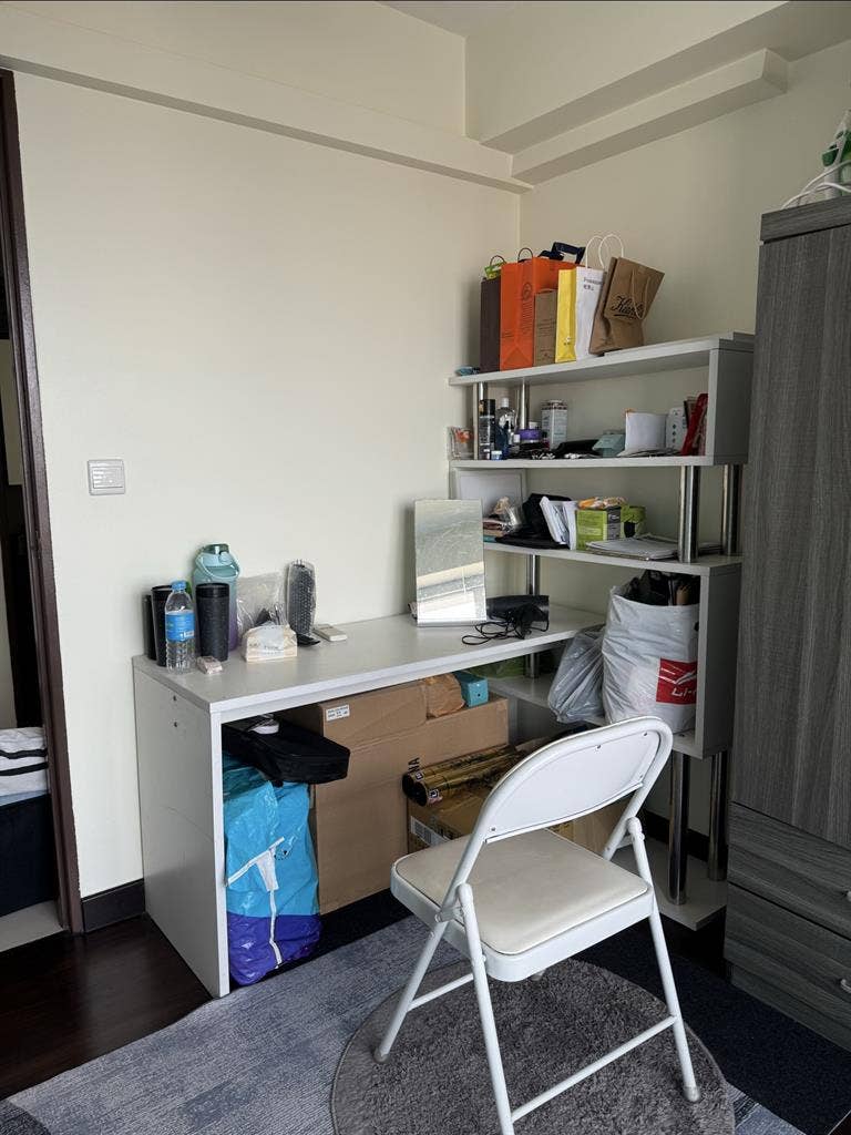 Single room for rent at Singapore