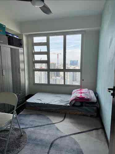 Single room for rent at Singapore