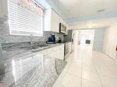 Entire House - furnished optional