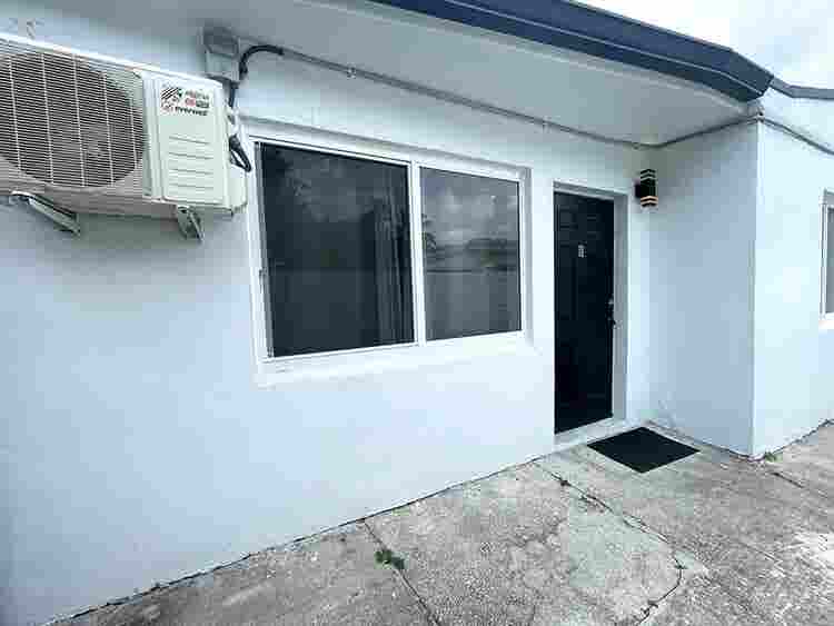 Studio with new A/C - Move-in Ready
