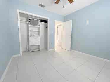 Entire House - furnished optional