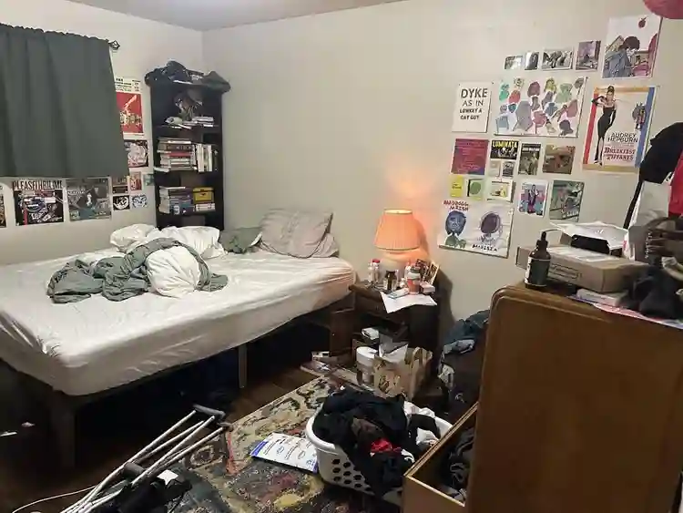 Looking for roommate!