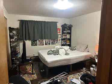 Looking for roommate!