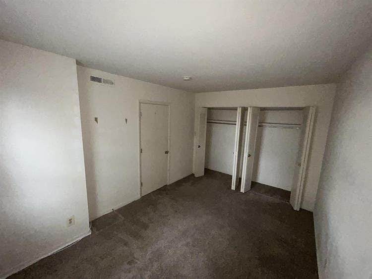 Looking for third roommate! Towson