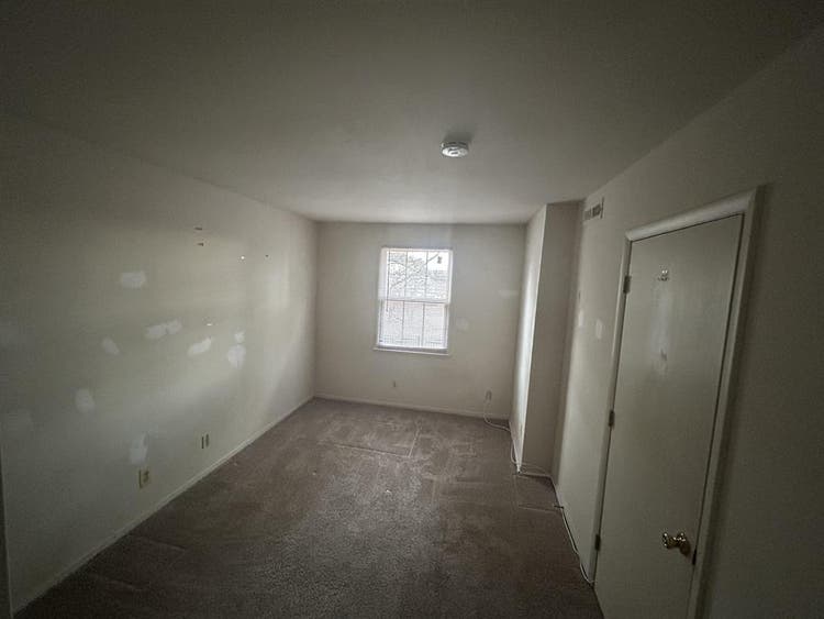 Looking for third roommate! Towson
