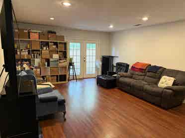 Room in Lake Highlands duplex