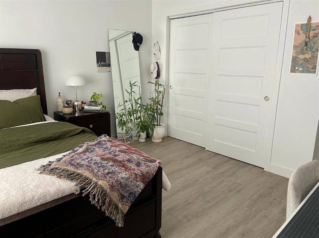 Chambre principale à louer! 😊