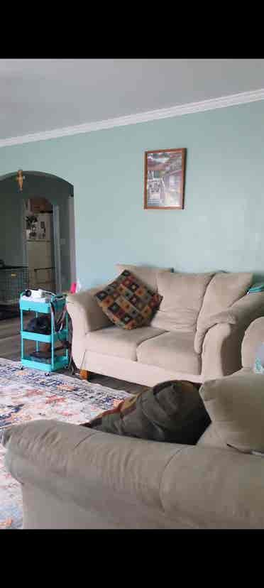 Medium size room for rent