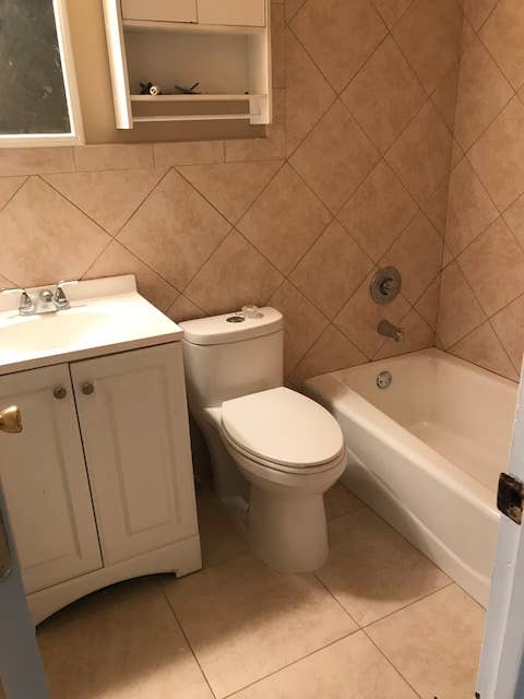2 Rooms for Rent for one person