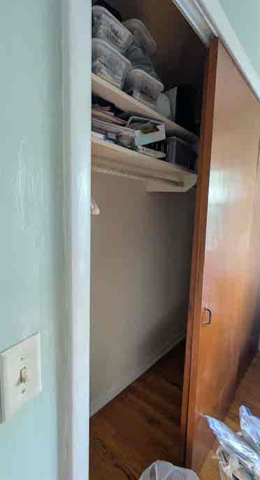 Large room for rent