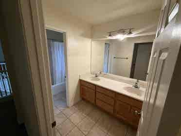 Room for Rent, Gated Community