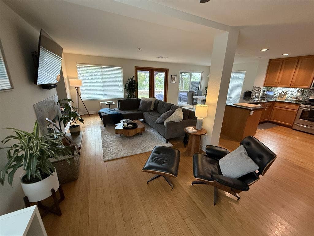 Room for Rent, Amazing Neighborhood