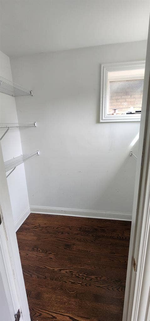Share a House With Me!