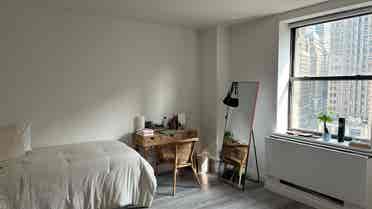 🔥Master Bedroom in Midtown South🔥