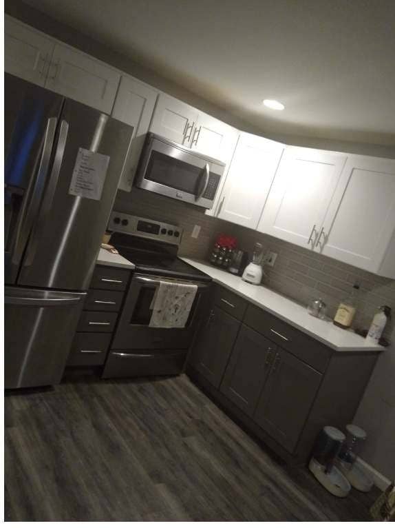 Looking for a female roommate!