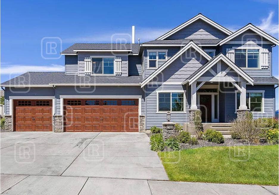Room for rent in Beautiful home!